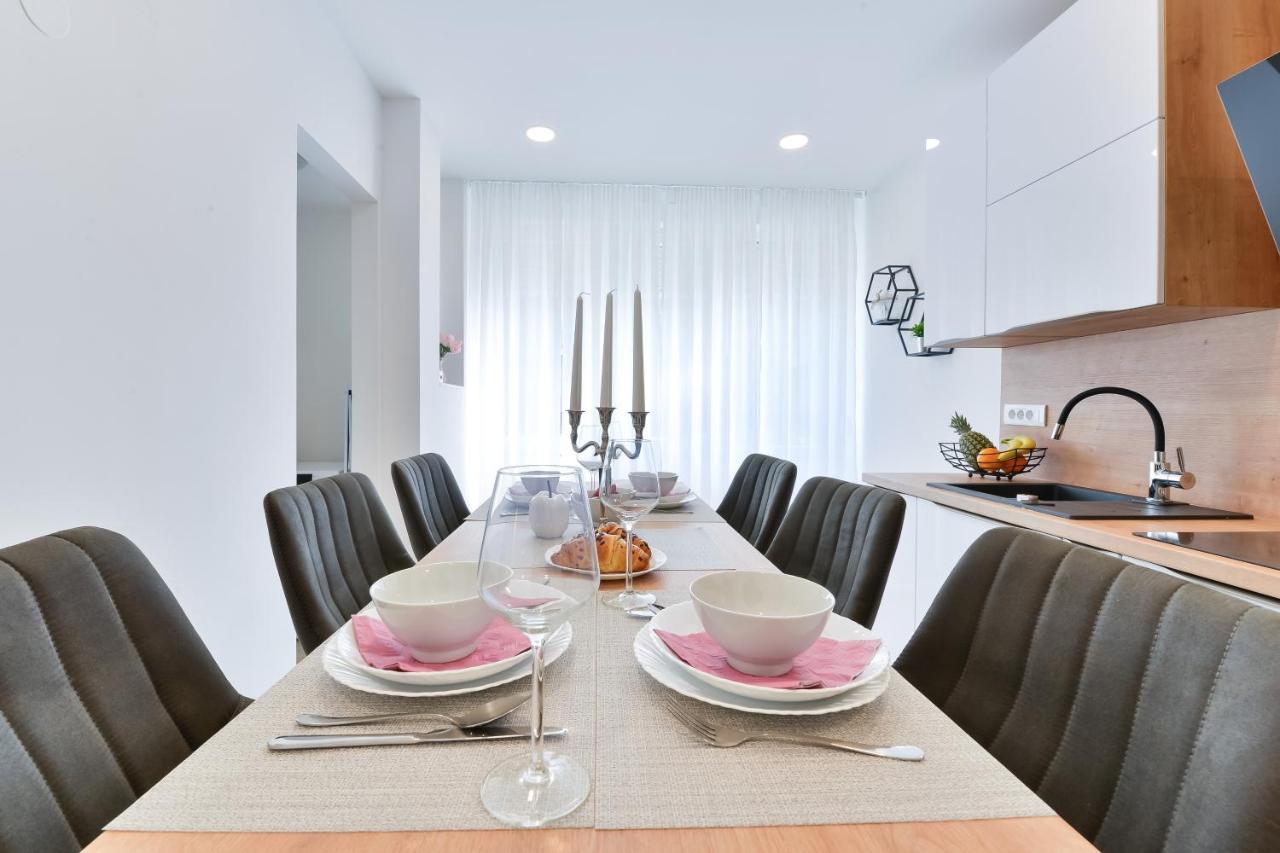 Zara Lumina Apartment Экстерьер фото